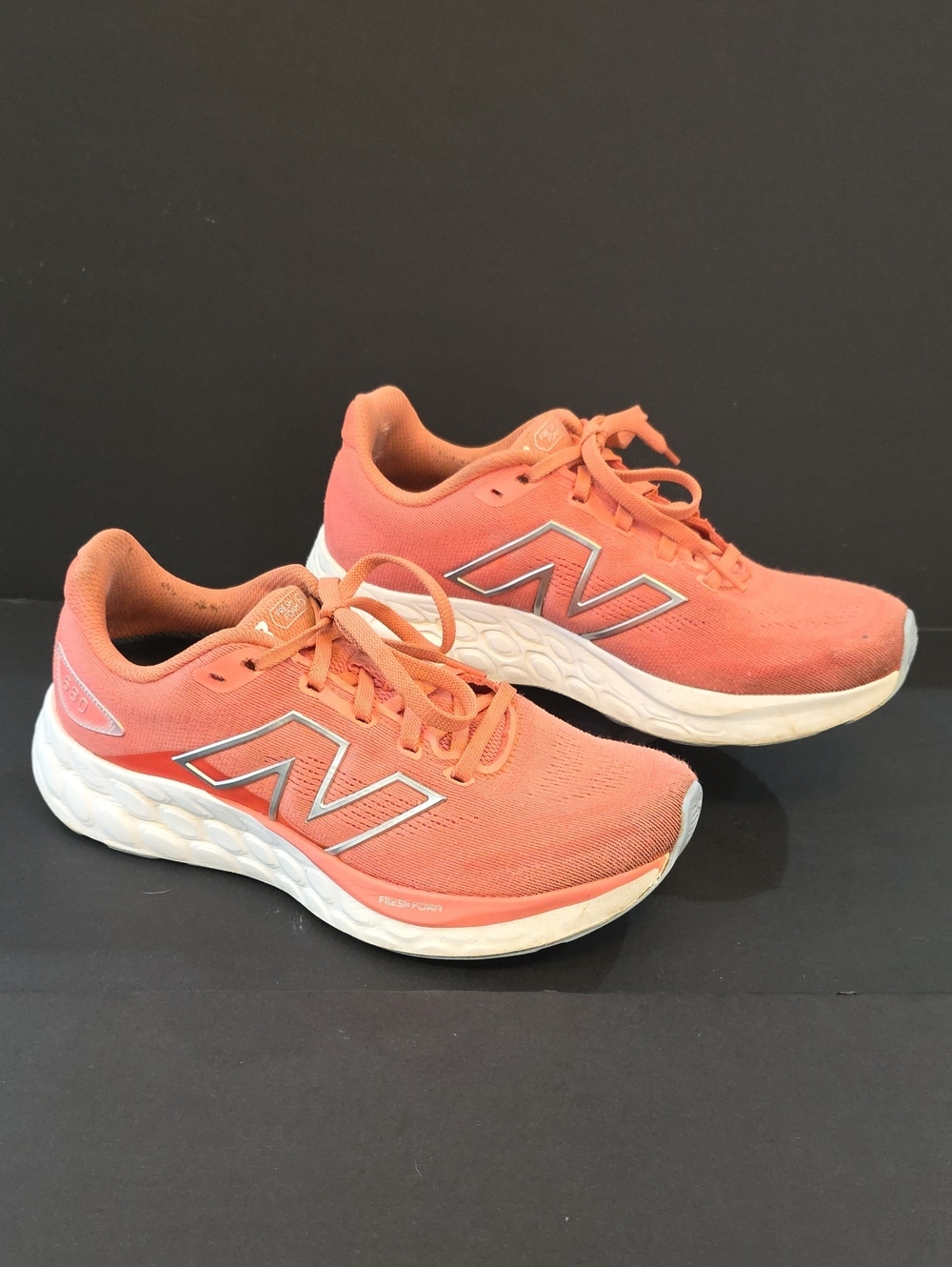 New Balance Fresh Foam 680 Women's Peach-Orange Running Sneakers Size 8